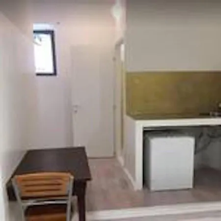Accogliente Molocale Giuannica - 3 Posti Letto In Centro A