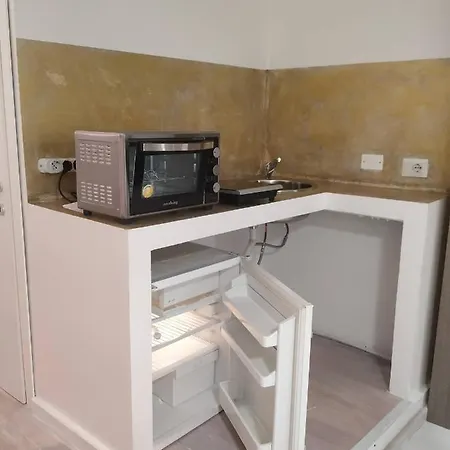 Accogliente Molocale Giuannica - 3 Posti Letto In Centro A Sassari